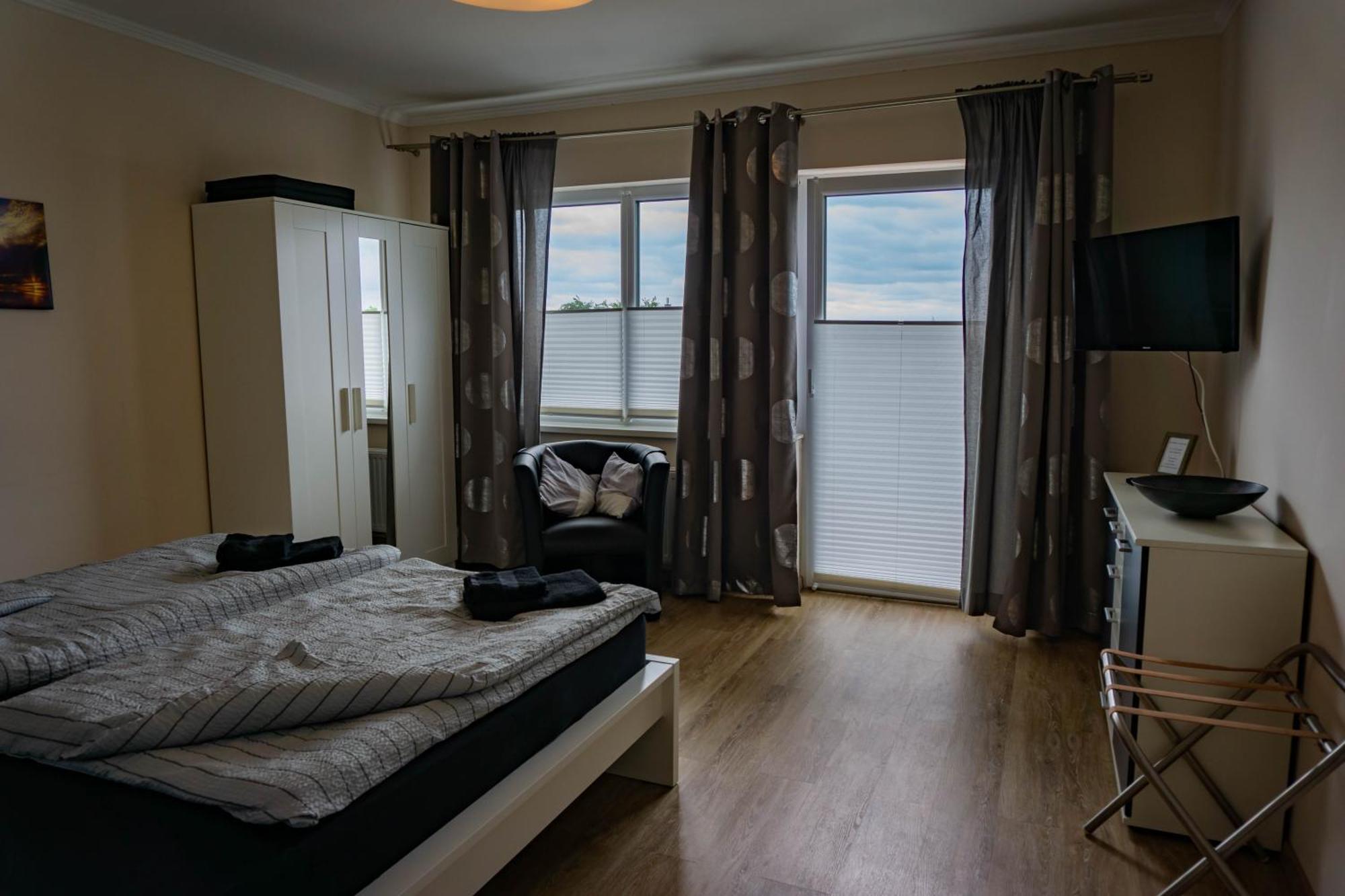 Haus Strandglueck - Urlaub Mit Blick Auf Den Duemmer See Apartment Lembruch Exterior photo